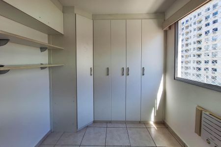 Apartamento à venda com 60m², 3 quartos e 1 vagaQuarto 2