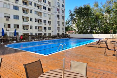 Apartamento à venda com 60m², 3 quartos e 1 vagaÁrea comum