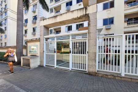 Apartamento à venda com 60m², 3 quartos e 1 vagaFachada