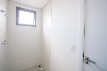Apartamento à venda com 134m², 3 quartos e 3 vagasBanheiro do quarto 3