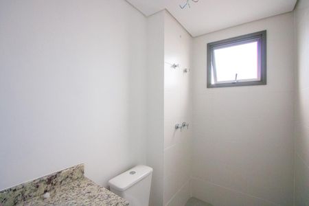 Apartamento à venda com 134m², 3 quartos e 3 vagasBanheiro do quarto 3
