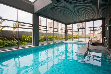 Apartamento à venda com 134m², 3 quartos e 3 vagasÁrea comum - Piscina coberta