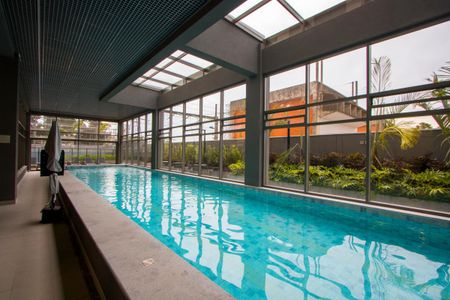 Apartamento à venda com 134m², 3 quartos e 3 vagasÁrea comum - Piscina coberta
