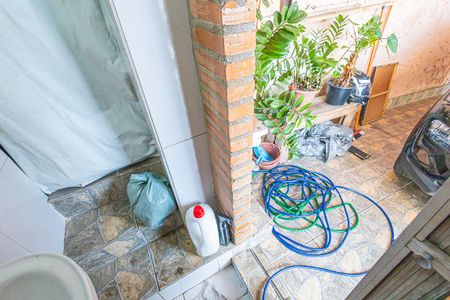 Casa para alugar com 120m², 3 quartos e 1 vagaganheiro de serviço