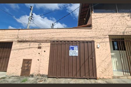 Casa para alugar com 120m², 3 quartos e 1 vagafachada / placa: Lkhe 201