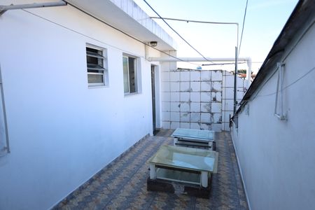 Casa para alugar com 25m², 1 quarto e sem vagaÁrea Externa