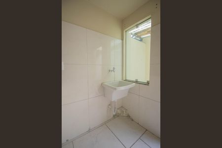 Casa de condomínio para alugar com 65m², 2 quartos e sem vagaCozinha e Área de Serviço