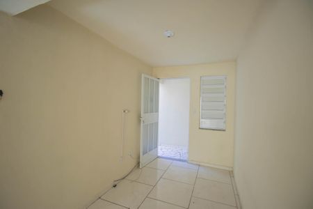 Casa de condomínio para alugar com 65m², 2 quartos e sem vagaSala