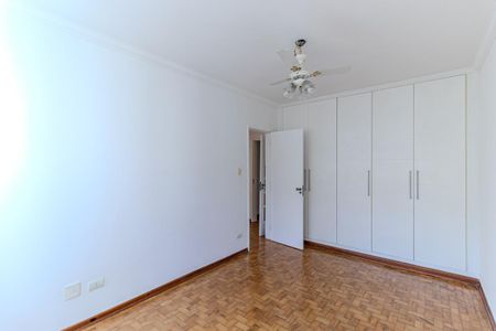 Apartamento à venda com 120m², 3 quartos e sem vagaQuarto 3