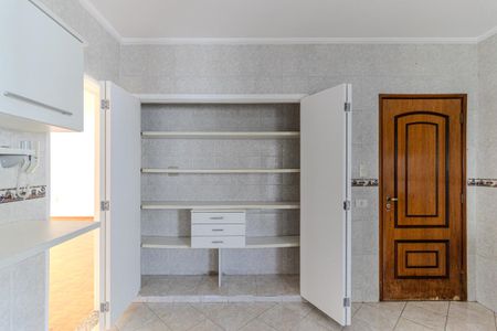 Apartamento à venda com 120m², 3 quartos e sem vagaCozinha