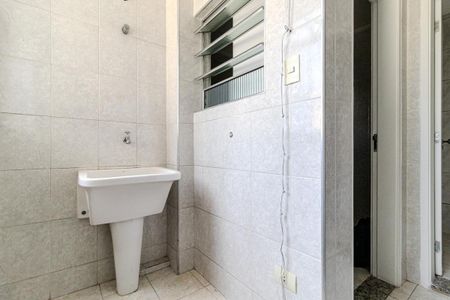 Apartamento à venda com 120m², 3 quartos e sem vagaÁrea de Serviço