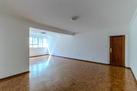 Apartamento à venda com 120m², 3 quartos e sem vagaSala