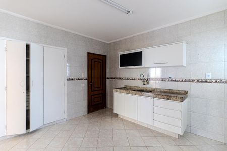 Apartamento à venda com 120m², 3 quartos e sem vagaCozinha