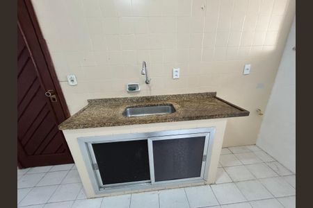 Apartamento para alugar com 80m², 2 quartos e 1 vagaCozinha