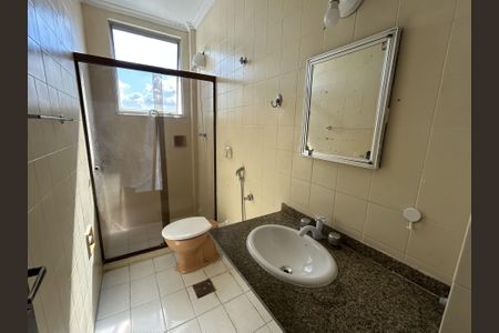 Apartamento para alugar com 80m², 2 quartos e 1 vagaBanheiro