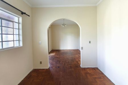 Sala de Estar de casa para alugar com 3 quartos, 120m² em Jardim das Bandeiras, Campinas