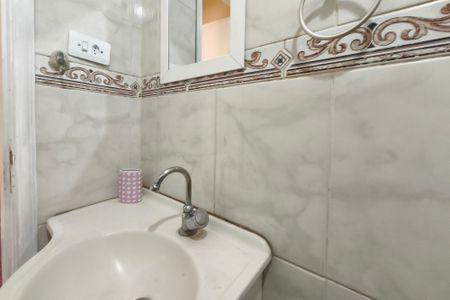 Banheiro Suíte de casa para alugar com 3 quartos, 120m² em Jardim das Bandeiras, Campinas