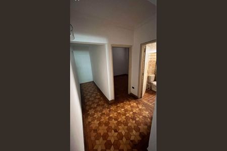 Banheiro de casa para alugar com 1 quarto, 60m² em São João Climaco, São Paulo