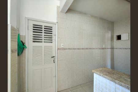 Apartamento à venda com 90m², 2 quartos e sem vagaCozinha