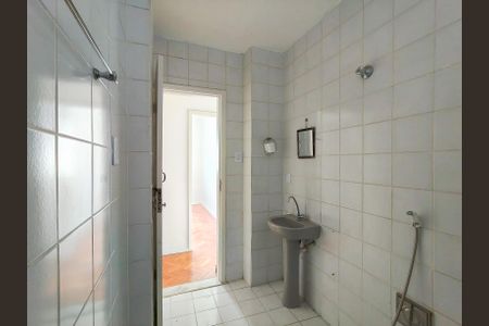 Apartamento à venda com 90m², 2 quartos e sem vagaBanheiro Corredor