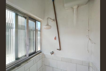 Apartamento à venda com 90m², 2 quartos e sem vagaBanheiro de serviço