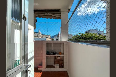 Apartamento à venda com 90m², 2 quartos e sem vagaÁrea de Serviço