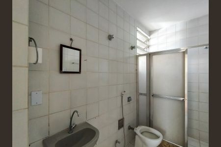 Apartamento à venda com 90m², 2 quartos e sem vagaBanheiro Corredor
