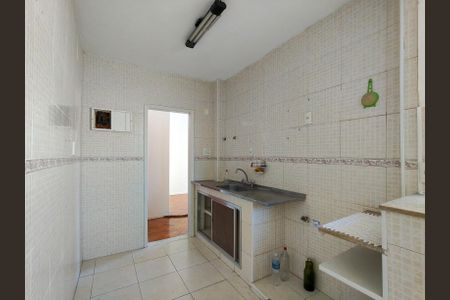 Apartamento à venda com 90m², 2 quartos e sem vagaCozinha