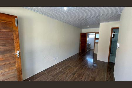 Sala de casa de condomínio para alugar com 1 quarto, 44m² em Olaria, Canoas