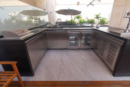 Apartamento à venda com 205m², 1 quarto e 2 vagasCobertura