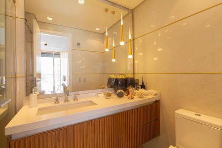 Apartamento à venda com 205m², 1 quarto e 2 vagasBanheiro da Suíte