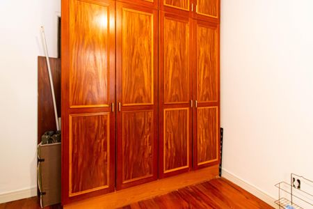 Casa à venda com 120m², 2 quartos e 2 vagas Casa à venda com 120m², 2 quartos e 2 vagasQuarto 1