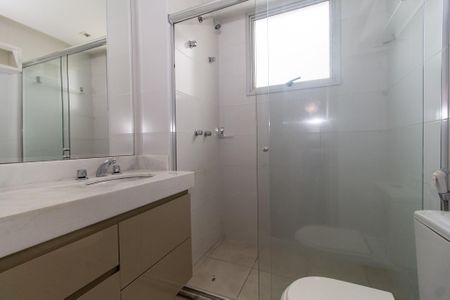 Apartamento para alugar com 68m², 2 quartos e 2 vagasBanheiro 