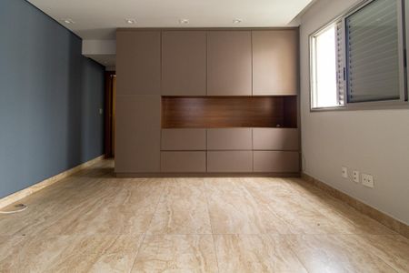Apartamento para alugar com 68m², 2 quartos e 2 vagasSala