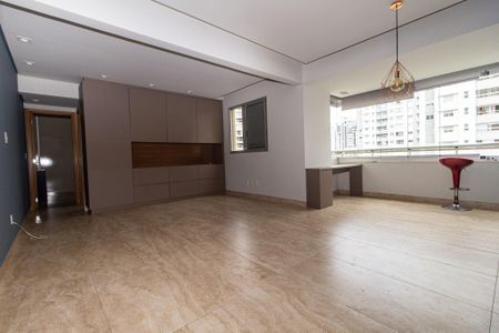Apartamento para alugar com 68m², 2 quartos e 2 vagasSala