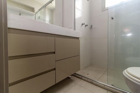 Apartamento para alugar com 68m², 2 quartos e 2 vagasBanheiro
