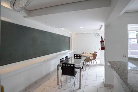 Apartamento para alugar com 71m², 2 quartos e 1 vagaÁrea comum - Espaço Familia