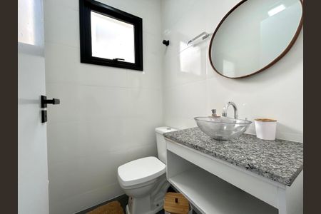 Casa para alugar com 124m², 3 quartos e 2 vagasLavabo 