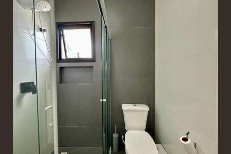 Casa para alugar com 124m², 3 quartos e 2 vagasBanheiro social 