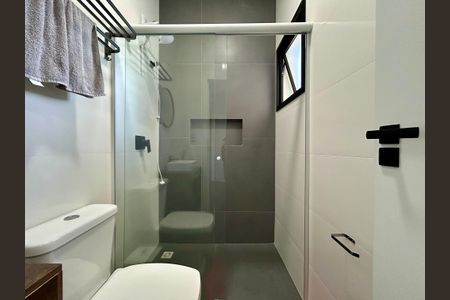 Casa para alugar com 124m², 3 quartos e 2 vagasBanheiro suíte 