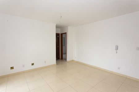 Apartamento à venda com 55m², 2 quartos e 1 vaga Apartamento à venda com 55m², 2 quartos e 1 vagaSala