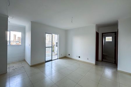 Sala de apartamento à venda com 2 quartos, 55m² em Vila Carrão, São Paulo