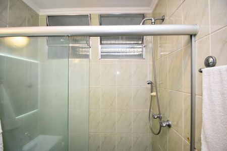 Apartamento para alugar com 75m², 2 quartos e sem vagabanheiro