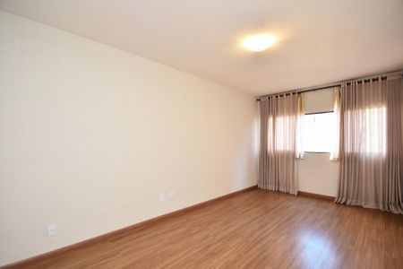 Apartamento para alugar com 75m², 2 quartos e sem vagaSala