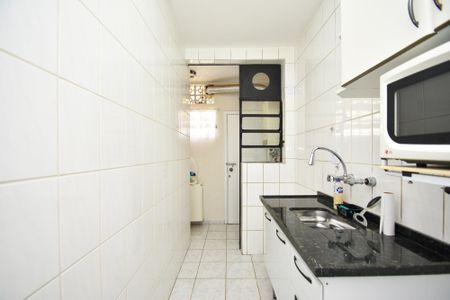 Apartamento para alugar com 75m², 2 quartos e sem vagacozinha
