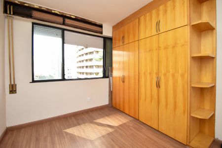 Apartamento para alugar com 75m², 2 quartos e sem vagaquarto 2