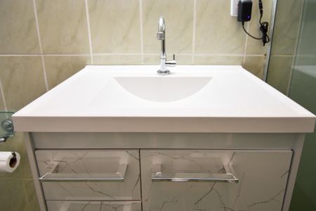 Apartamento para alugar com 75m², 2 quartos e sem vagabanheiro