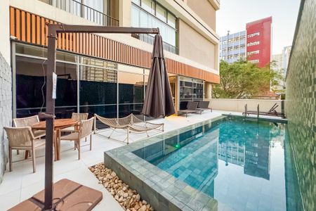 Studio para alugar com 23m², 1 quarto e sem vagaPiscina