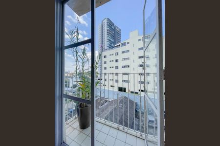 Apartamento à venda com 55m², 2 quartos e 1 vagaSacada