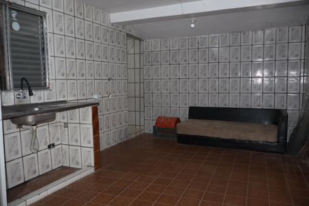 Sala/cozinha de casa para alugar com 1 quarto, 501m² em Jardim Paraguacu, São Paulo